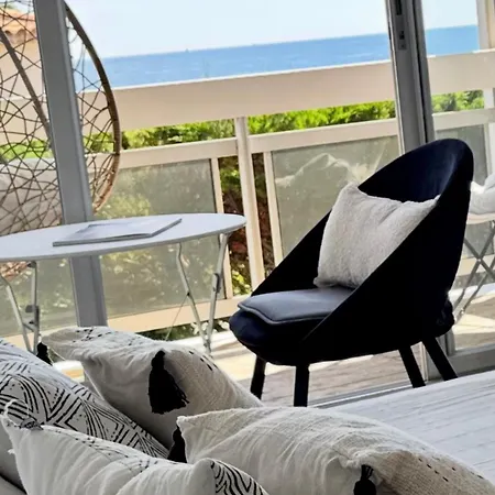 Avec Terrasse Vue A 50 M